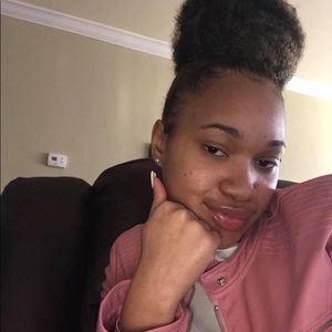 Meet your Posher, Lakisha